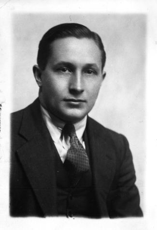 Mackenzie-Papineau Battalion / Library and Archives Canada / PA-067090 Charles Friend
