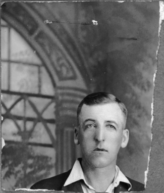 Mackenzie-Papineau Battalion / Library and Archives Canada / PA-067154 Henry Webster